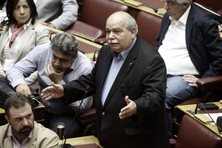 Ο Βούτσης «πυροβολεί» τον Καμμένο: Η παρέμβαση του ήταν αποσταθεροποιητική για την κυβερνητική πολιτική